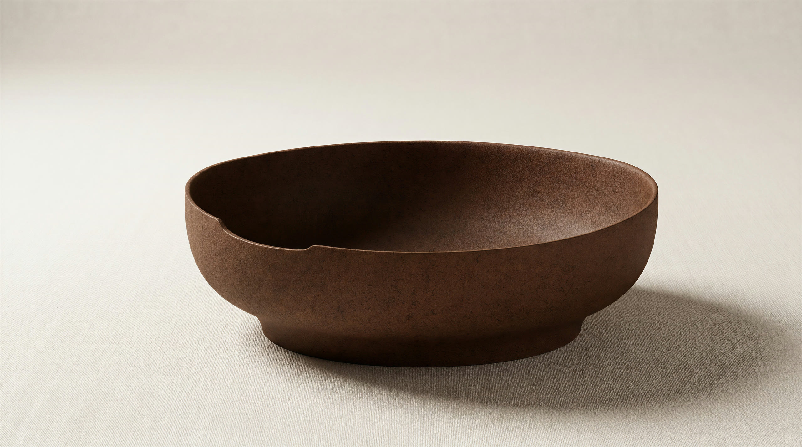 Kiaro serving bowl in Arboblend